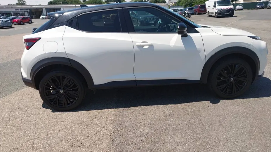 NISSAN Juke -