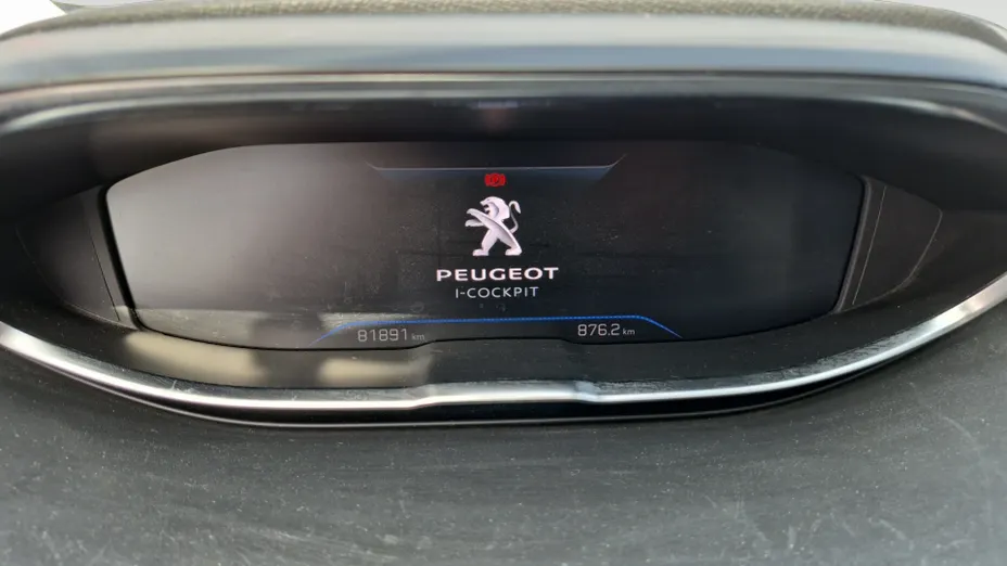 PEUGEOT 3008 -