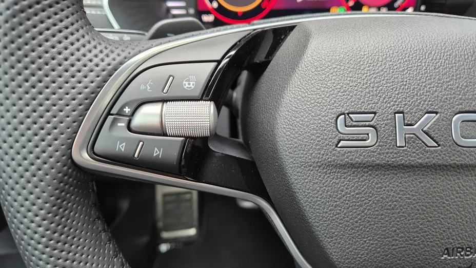 SKODA Octavia Octavia 2.0 TDI Sportline DSG Nowy