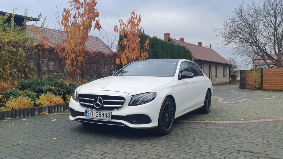 MERCEDES-BENZ E Klasa -