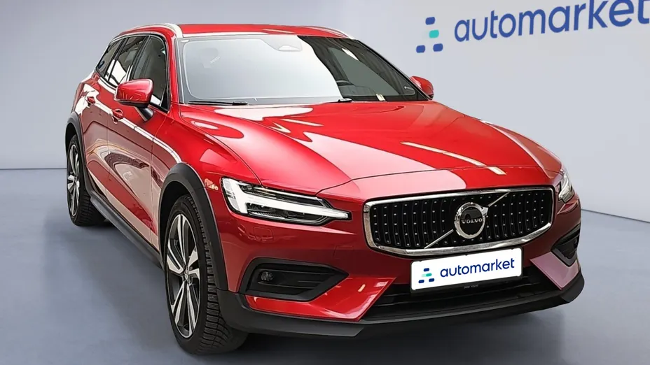 VOLVO V60 V60 CC Plus B5 B AWD aut