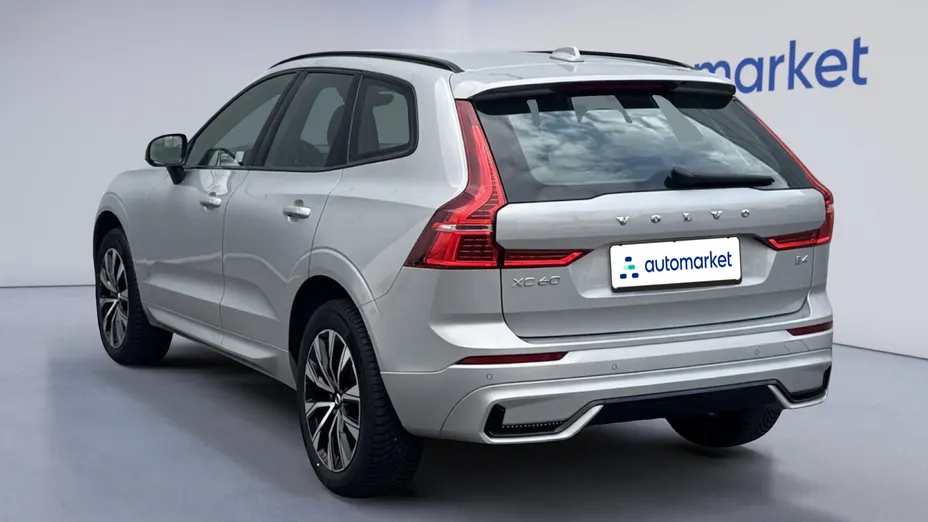 VOLVO XC60 XC60 B4 B Plus Dark aut