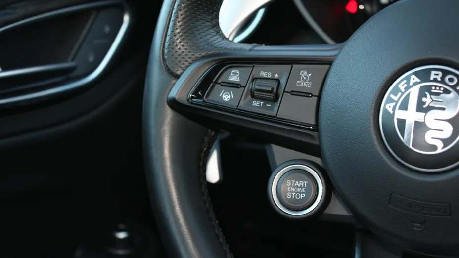 ALFA ROMEO Giulia Giulia 2.0 Turbo Sprint Q4 aut