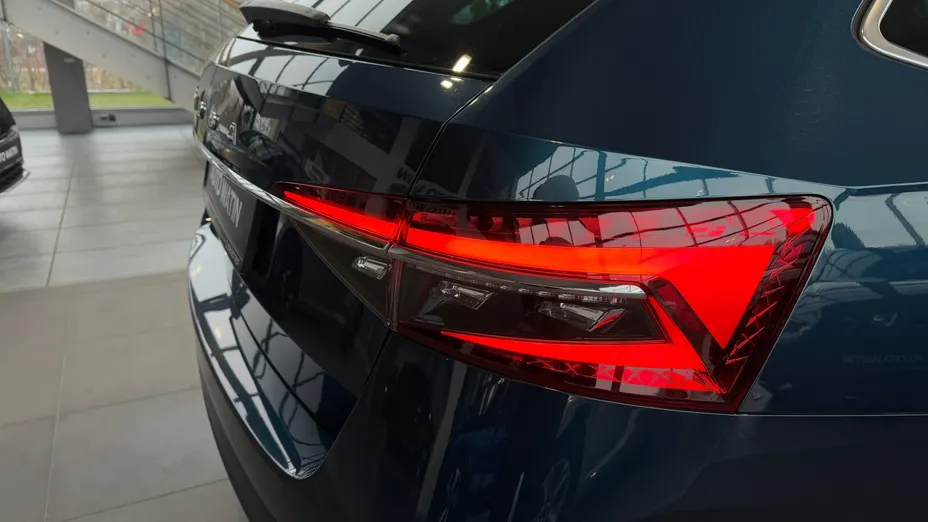 SKODA Superb Superb 2.0 TDI SCR Style DSG