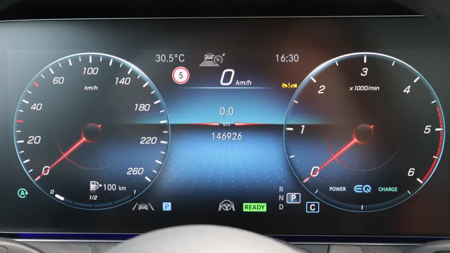 MERCEDES-BENZ E Klasa E 220 d 4-Matic AMG