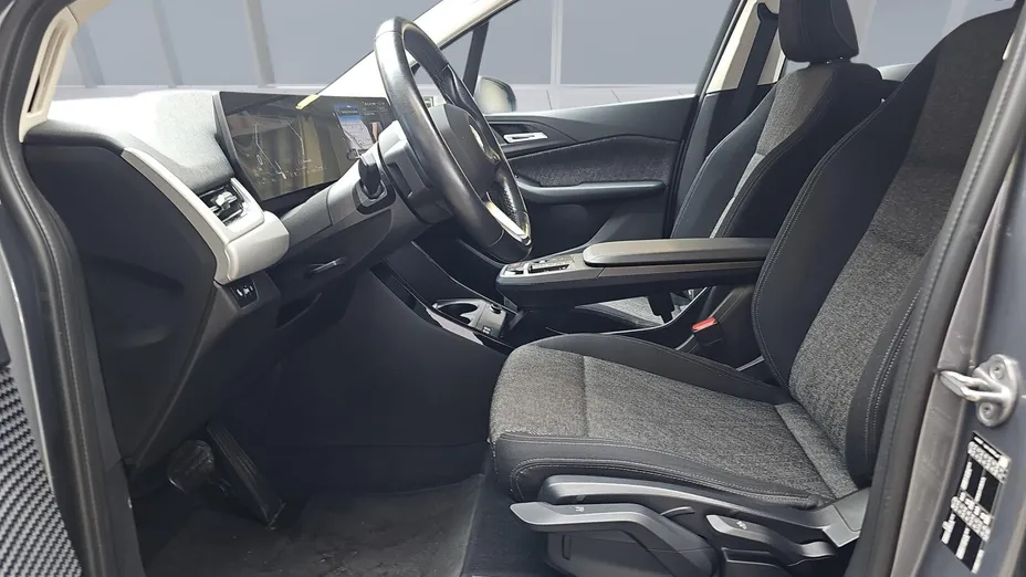 BMW Seria 2 218i aut