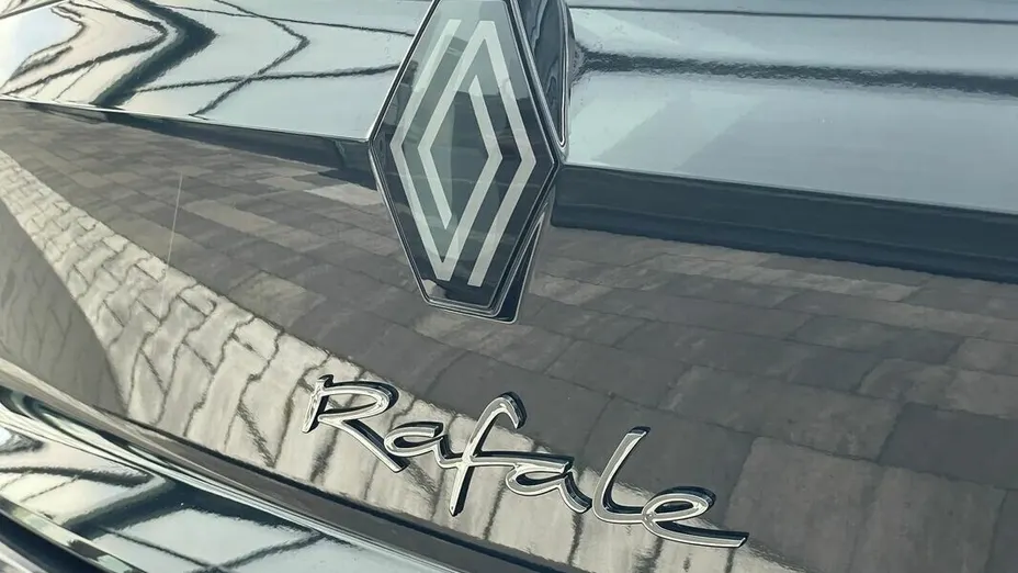 RENAULT Rafale Rafale 1.2 E-Tech PHEV 4x4 300 esprit Alpine MMT Nowy