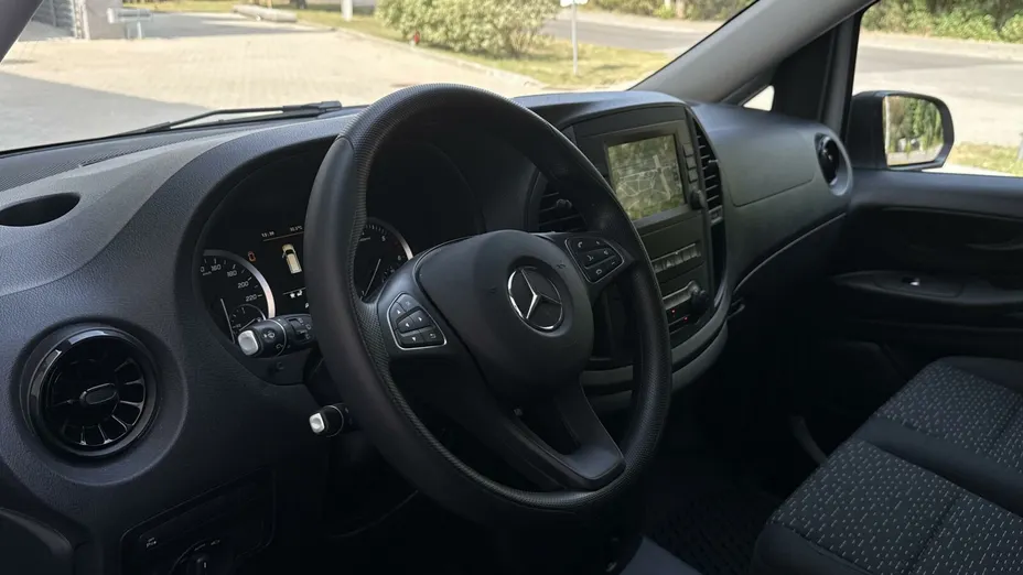 MERCEDES-BENZ Vito Vito Tourer 114 CDI L2 Pro 9G-Tronic 447.703