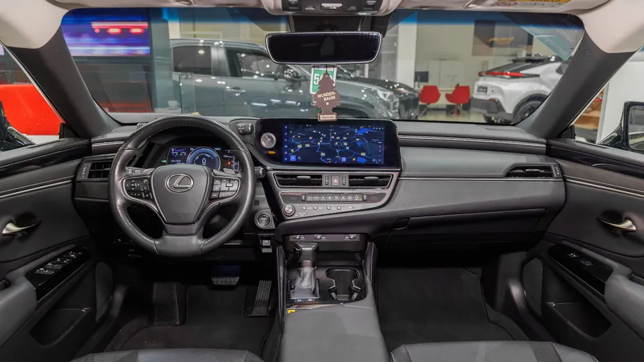 LEXUS ES ES 300h Business Edition