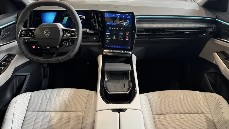 RENAULT Espace Espace 1.2 E-Tech Full Hybrid 200 Iconic MMT 5os. Nowy