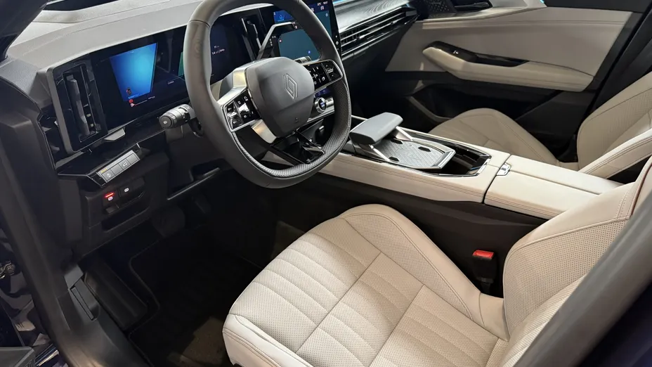 RENAULT Espace Espace 1.2 E-Tech Full Hybrid 200 Iconic MMT 5os. Nowy