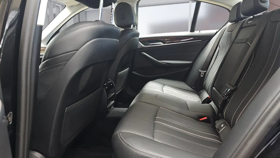BMW Seria 5 520d xDrive mHEV Luxury Line aut