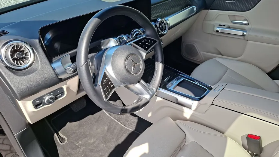 MERCEDES-BENZ GLB GLB 200 mHEV Progressive 7G-DCT