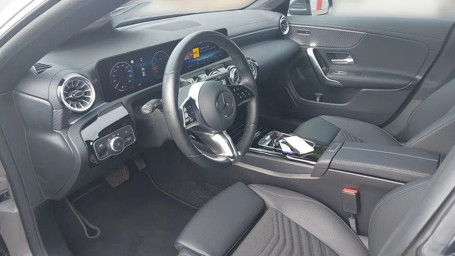 MERCEDES-BENZ CLA CLA 200 d Progressive 8G-DCT