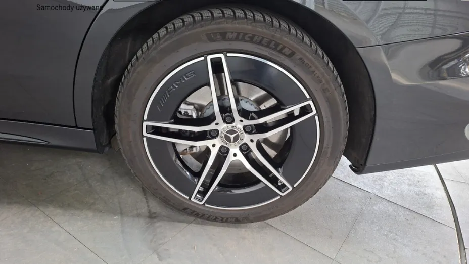 MERCEDES-BENZ E Klasa E 300 de PHEV 4-Matic AMG 9G-Tronic