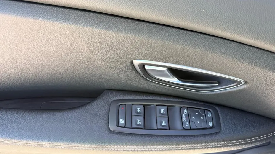 RENAULT Grand Scenic -