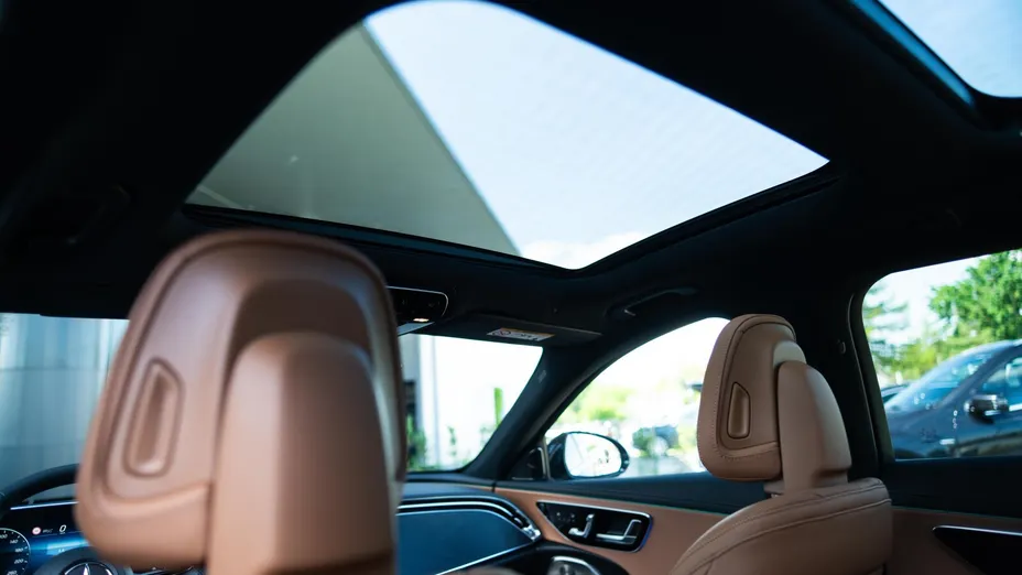 MERCEDES-BENZ E Klasa E 220 d mHEV 4-Matic AMG 9G-Tronic