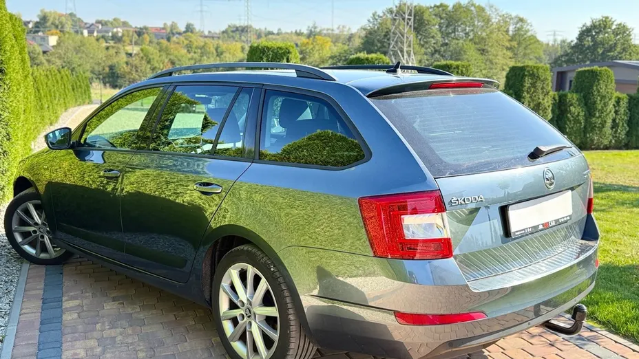 SKODA Octavia Octavia 1.4 TSI Joy DSG
