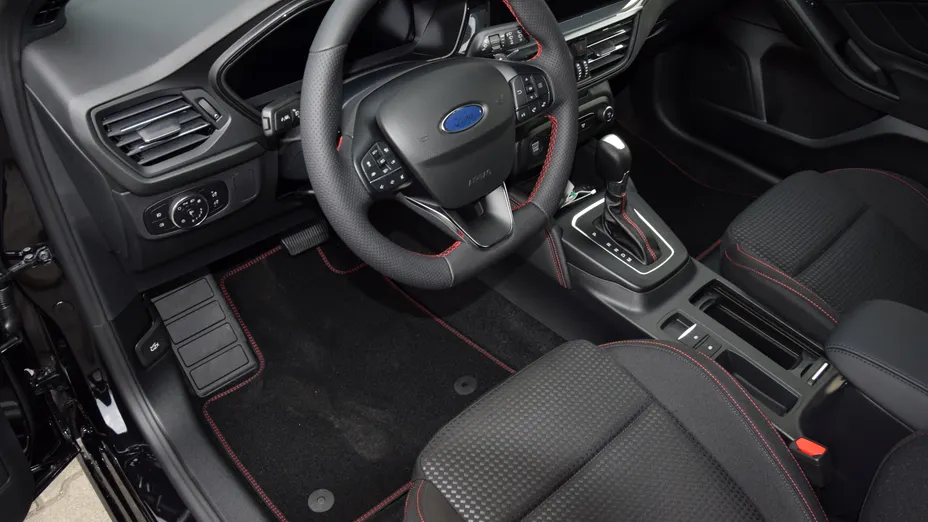 FORD Focus Focus 1.0 EcoBoost mHEV ST-Line X aut Nowy