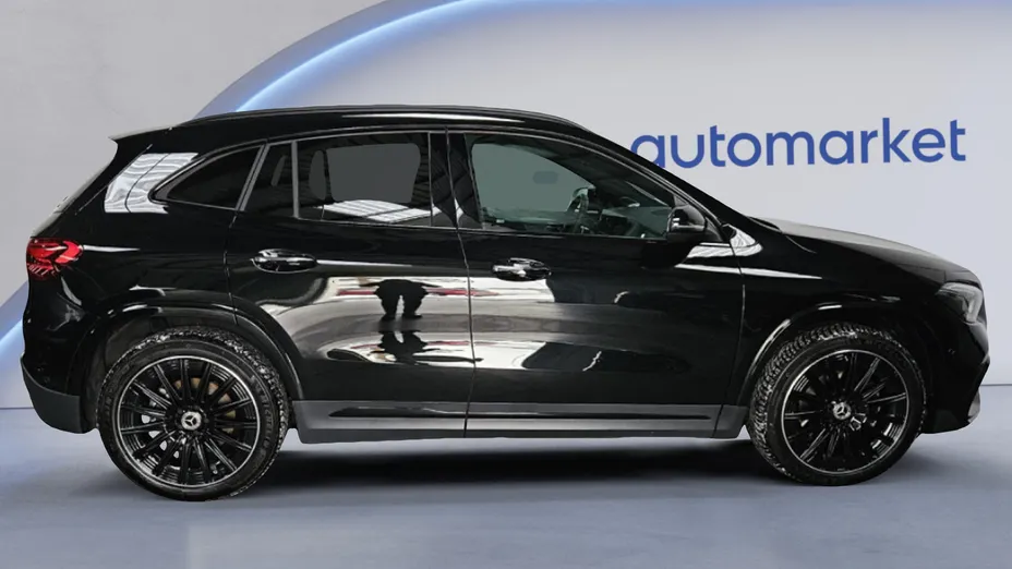 MERCEDES-BENZ GLA GLA 220 d 4-Matic AMG Line 8G-DCT