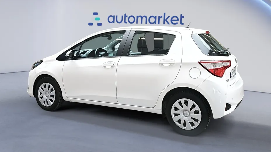 TOYOTA Yaris Yaris 1.5 Active