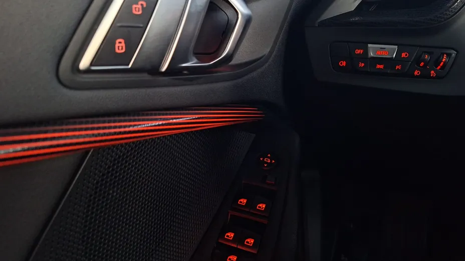 BMW Seria 1 118i Sport Line aut