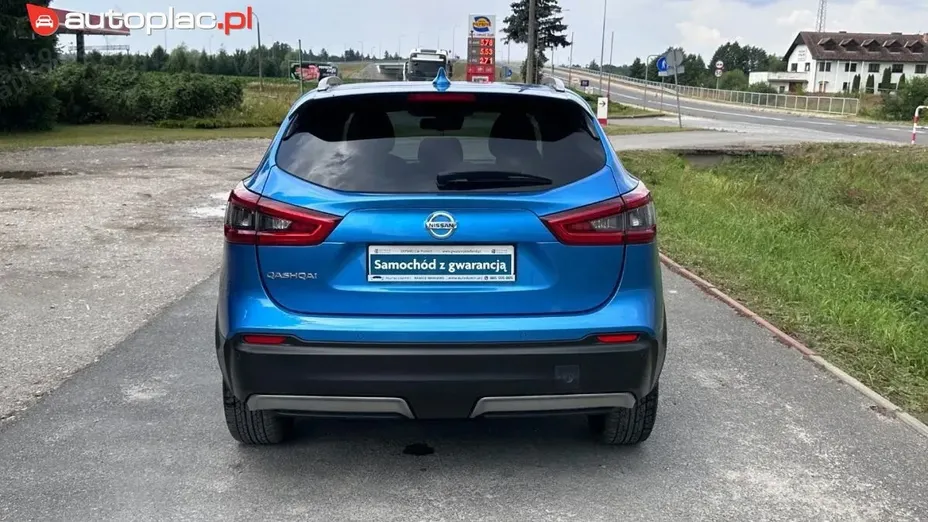 NISSAN Qashqai -