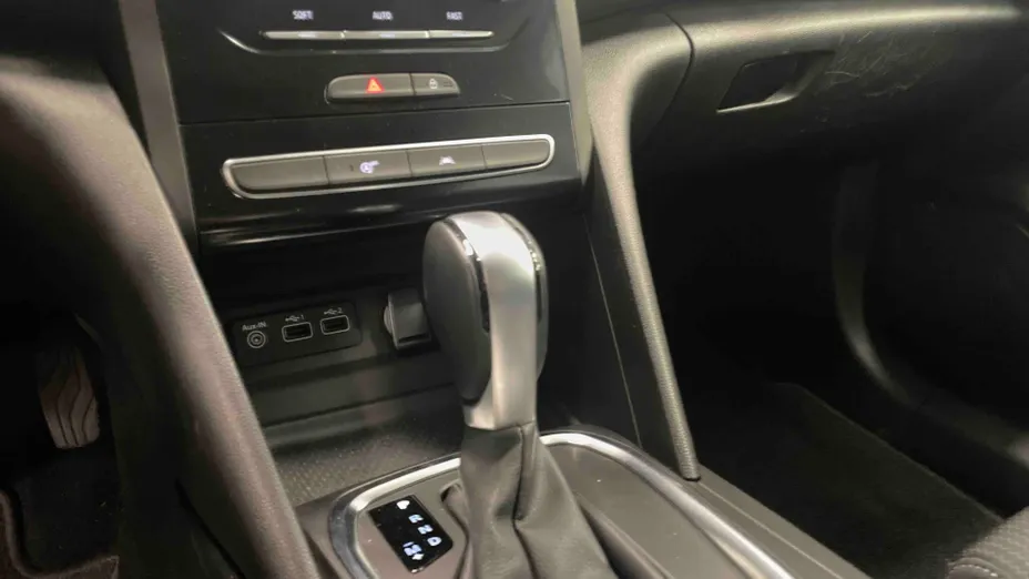 RENAULT Megane -