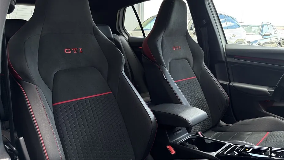 VOLKSWAGEN Golf Golf VIII 2.0 TSI GTI DSG