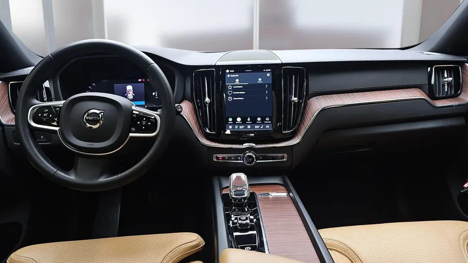VOLVO XC60 XC60 T8 Plug-In Hybrid AWD Ultimate Bright aut