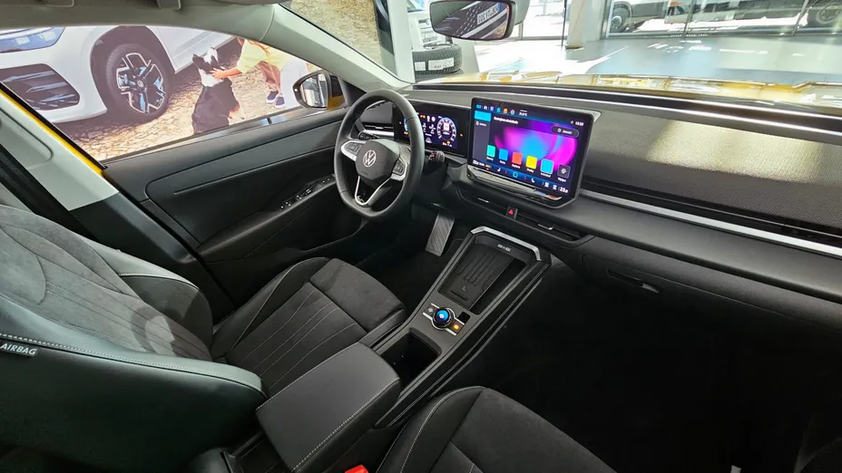 VOLKSWAGEN T-ROC T-ROC 1.5 eTSI Style DSG Nowy