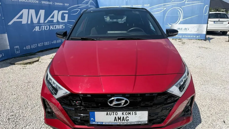 HYUNDAI i20 -