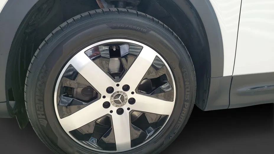 MERCEDES-BENZ GLB GLB 200 d Progressive 8G-DCT