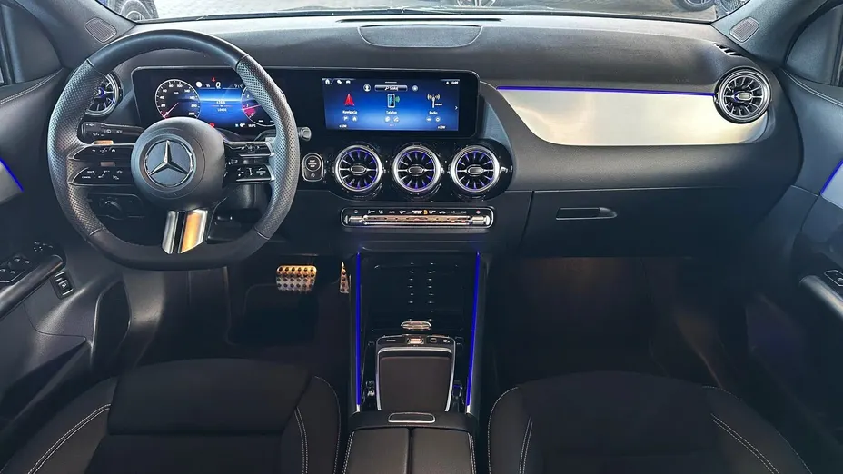 MERCEDES-BENZ GLA GLA 200
