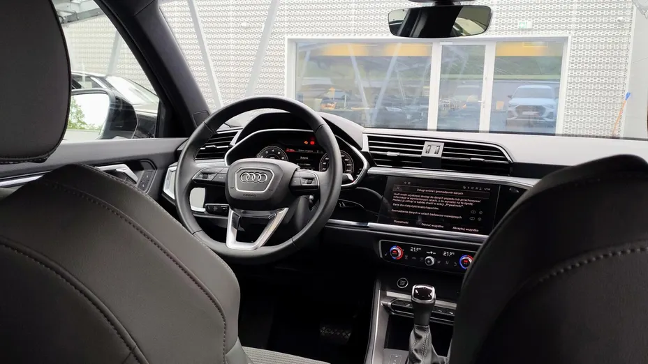 AUDI Q3 Q3 35 TFSI mHEV S-Line S tronic