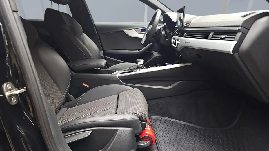 AUDI A4 A4 40 TFSI mHEV Quattro S Line S tronic