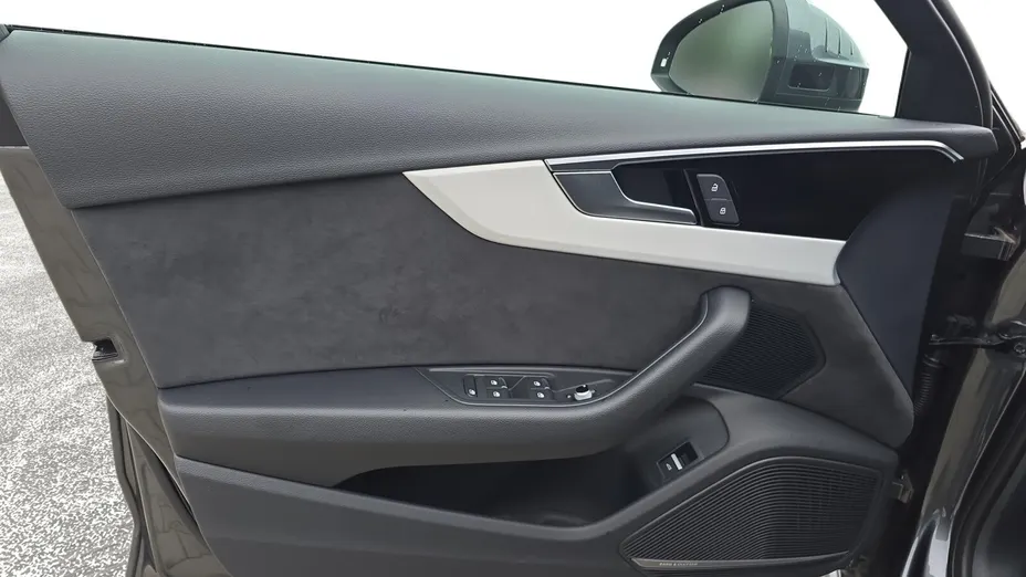 AUDI A4 Avant -