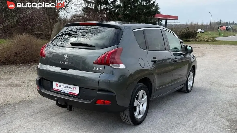 PEUGEOT 3008 -