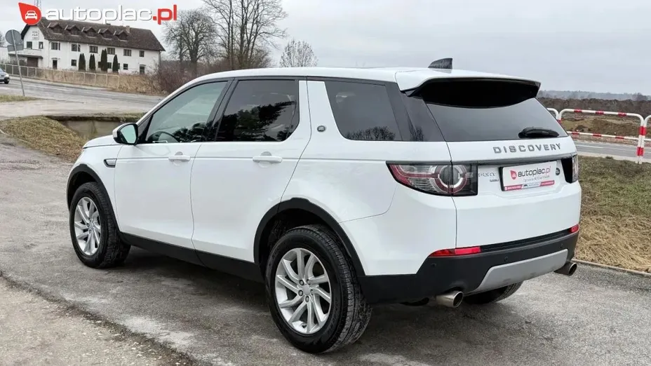 LAND ROVER Discovery -