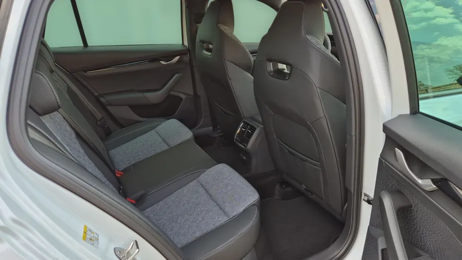 SKODA Octavia Octavia 1.5 TSI mHEV Sportline DSG Nowy