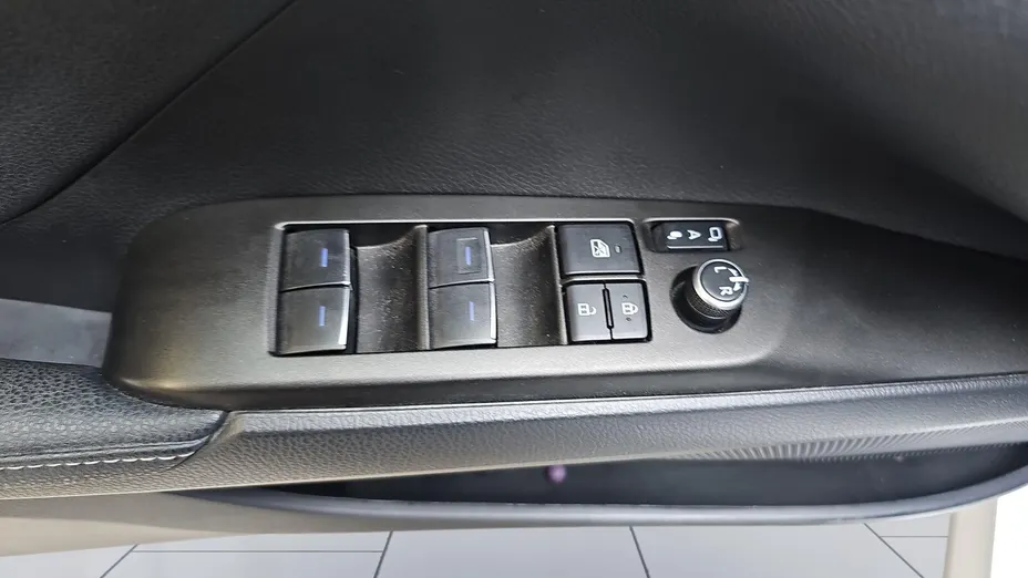 TOYOTA Camry Camry 2.5 Hybrid Prestige CVT