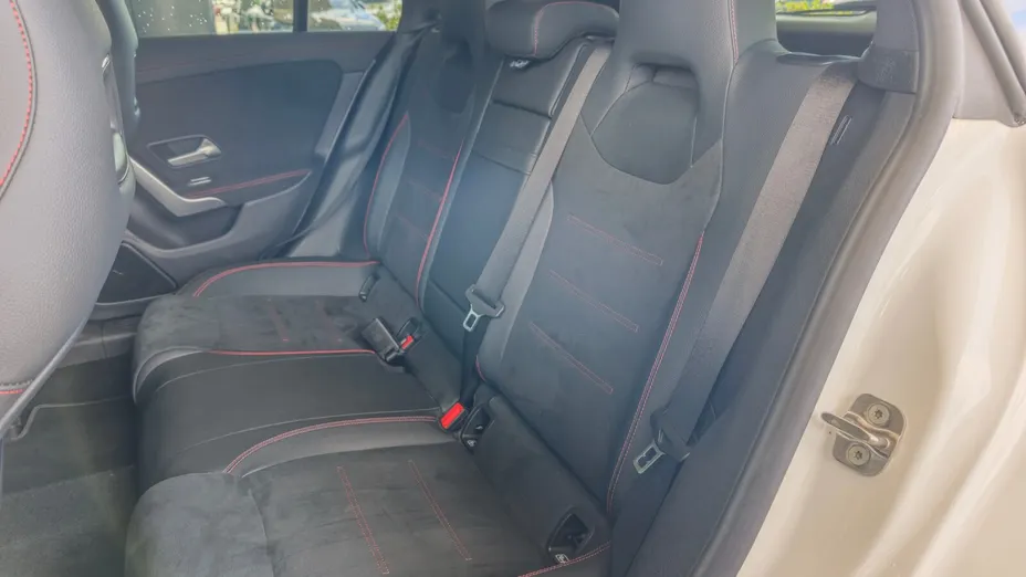 MERCEDES-BENZ CLA CLA 200 mHEV AMG Line 7G-DCT