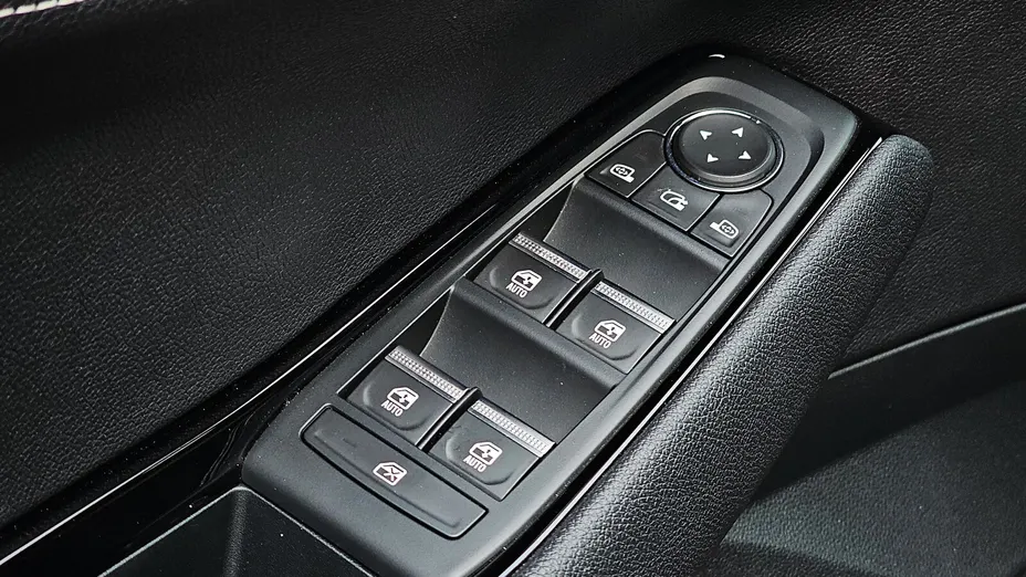 RENAULT Austral Austral 1.3 TCe mHEV Techno aut