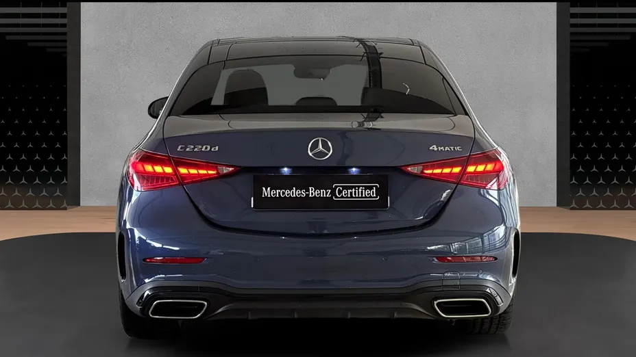 MERCEDES-BENZ C Klasa C 220 d mHEV 4-Matic AMG