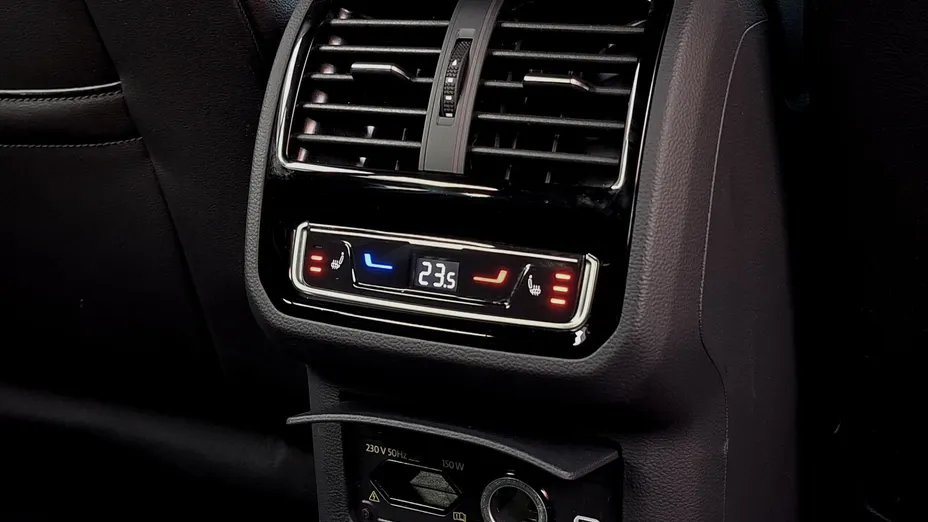 VOLKSWAGEN Arteon Arteon 2.0 TSI 4Motion R DSG