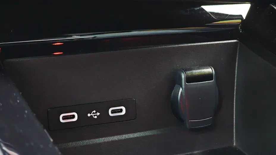 RENAULT Austral Austral 1.3 TCe mHEV Techno aut