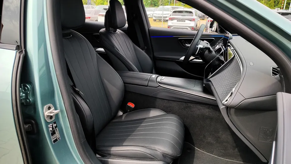 MERCEDES-BENZ E Klasa E 220 d mHEV Exclusive 9G-Tronic