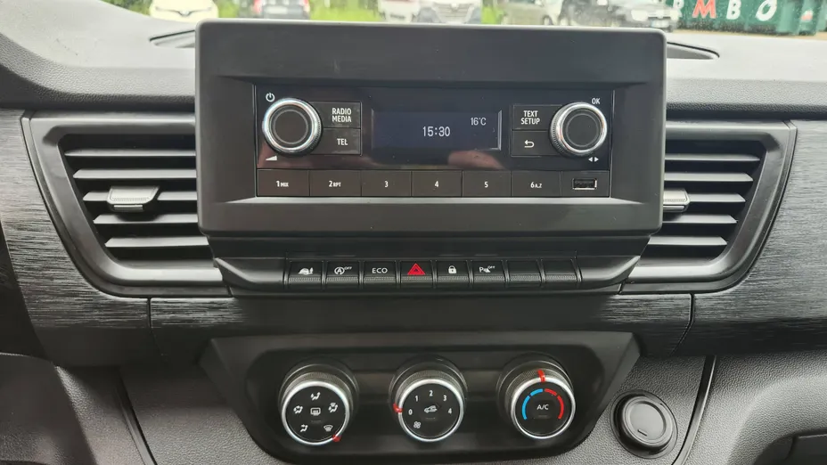 RENAULT Trafic -