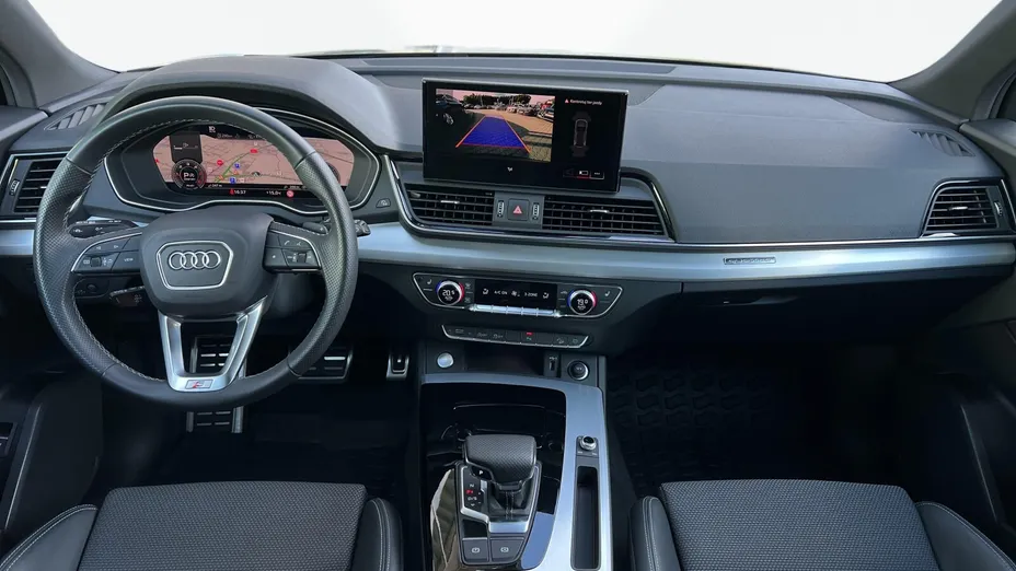 AUDI Q5 -