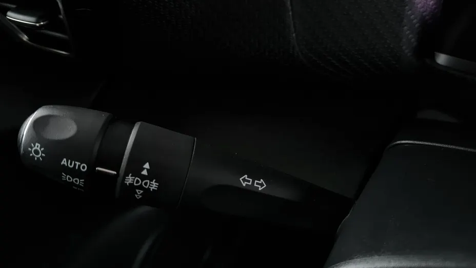 CITROEN C4 C4 1.5 BlueHDi Shine S&S